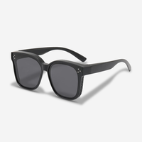Classic / Black